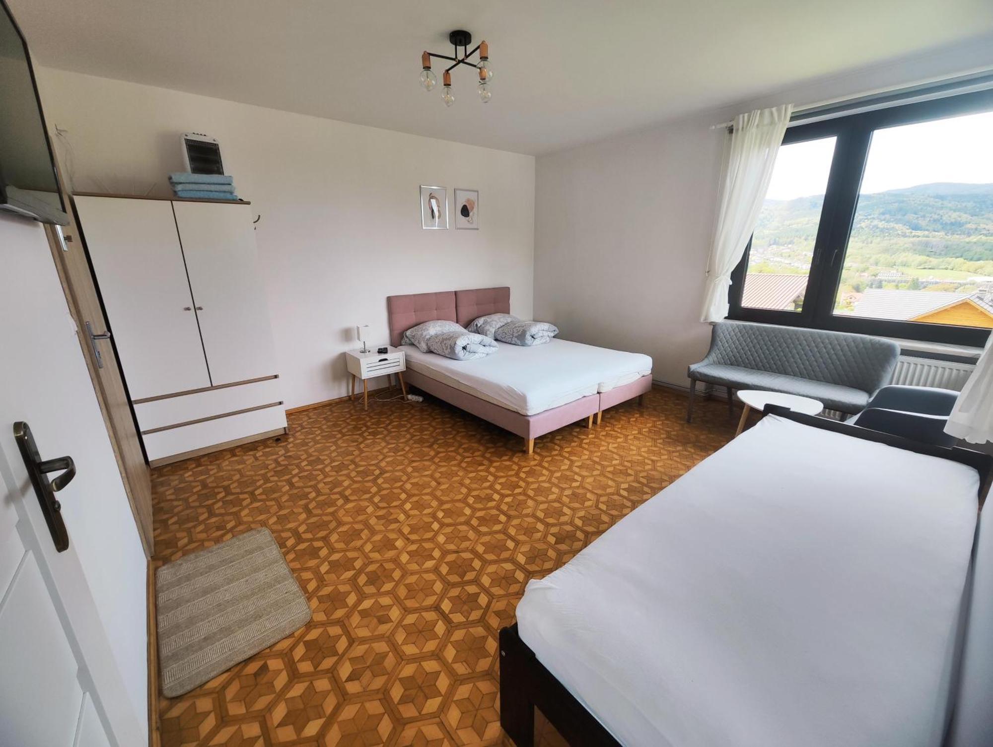 Apartamenty Monterska Bielsko-Biala Bagian luar foto